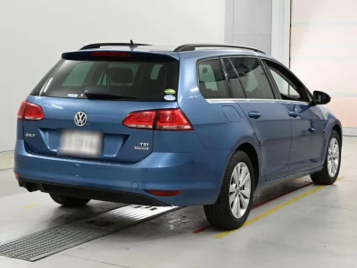 Статистика аукционов Volkswagen Golf