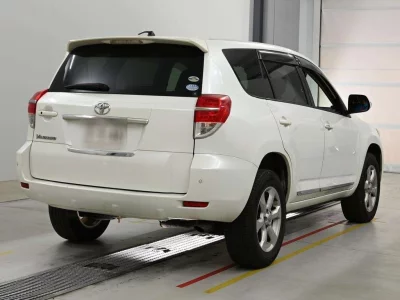 Toyota Vanguard