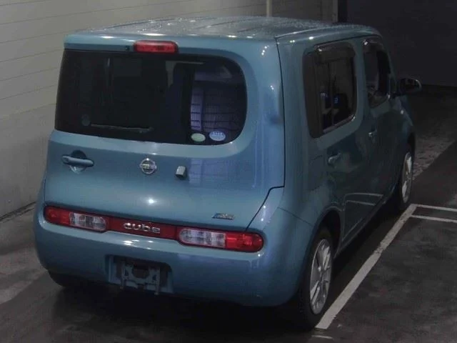 Nissan Cube  с аукциона в Японии