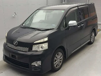 Статистика аукционов Toyota Voxy