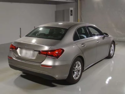 MERCEDES BENZ A CLASS