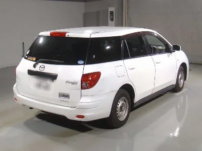MAZDA FAMILIA VAN