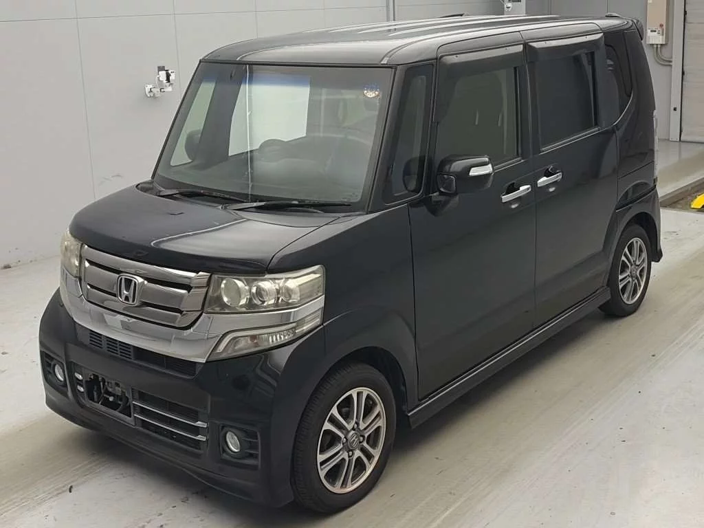Honda N-Box 2016
