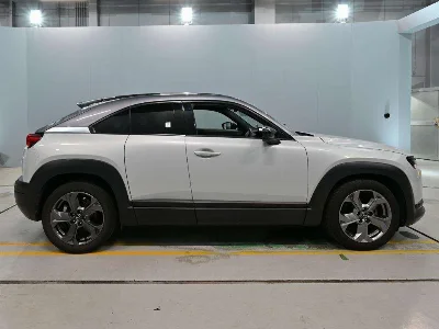 MAZDA MX-30