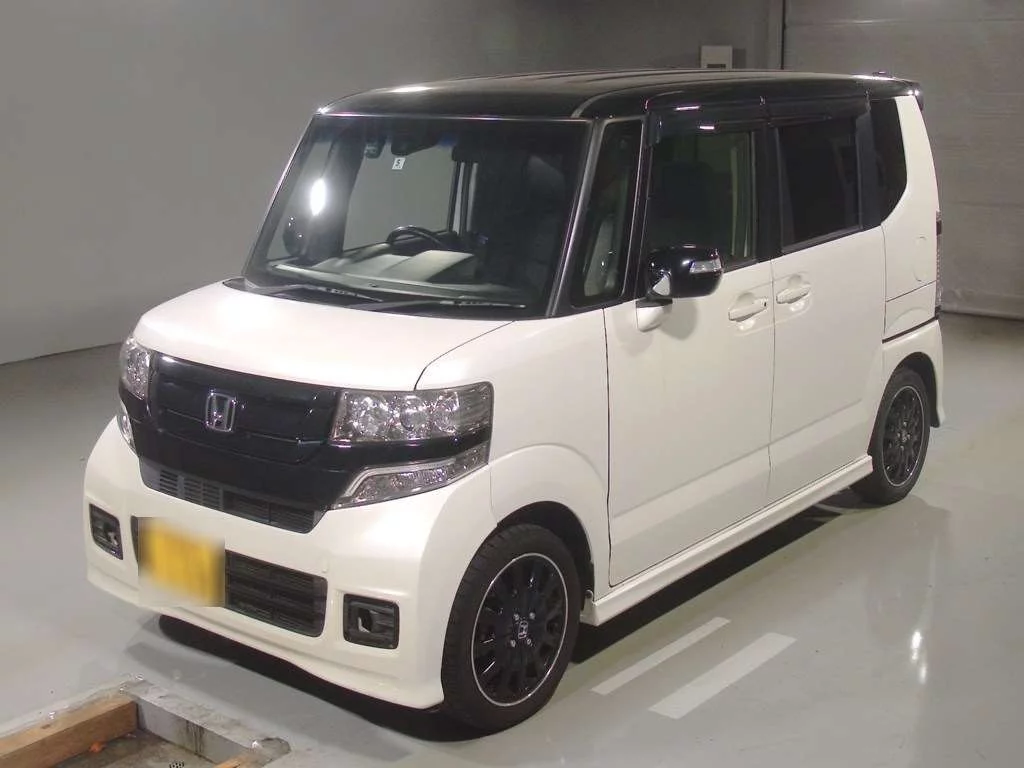 Honda N-Box 2016