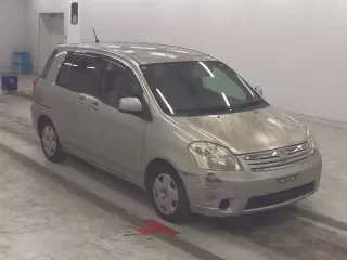 TOYOTA RAUM