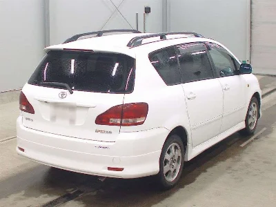 Toyota Ipsum