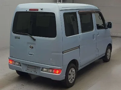Toyota Pixis Van