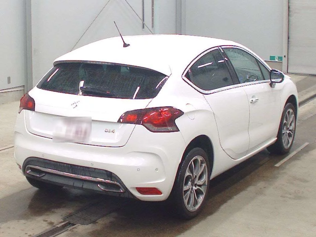 Citroen DS4  с аукциона в Японии