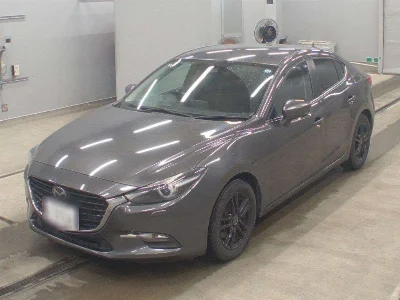 Статистика аукционов Mazda Axela