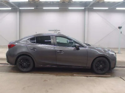 Статистика аукционов Mazda Axela