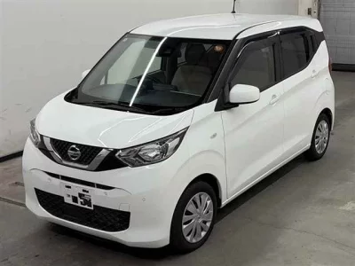 NISSAN DAYZ 4
