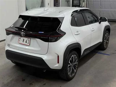 TOYOTA YARIS CROSS