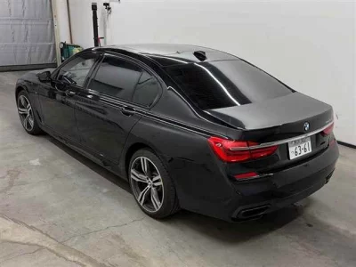 BMW 7 SERIES