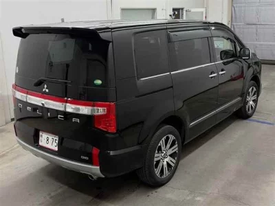 MITSUBISHI DELICA D5