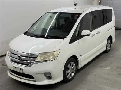 NISSAN SERENA 4