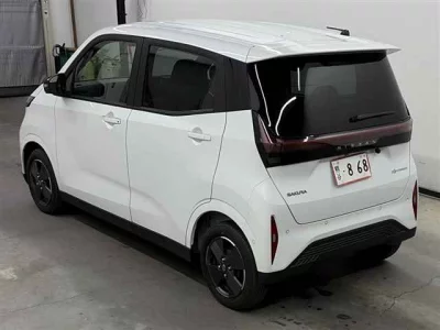 NISSAN SAKURA 2