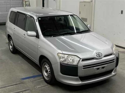 TOYOTA SUCCEED