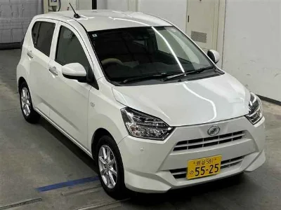 DAIHATSU MIRA E S 1