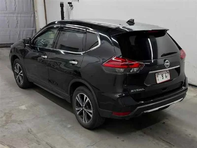 NISSAN X-TRAIL 2