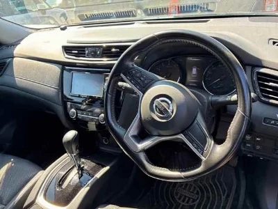 NISSAN X-TRAIL 3