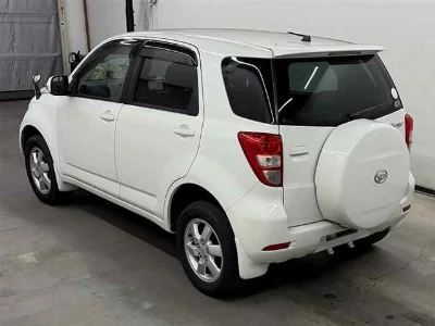 DAIHATSU BEGO