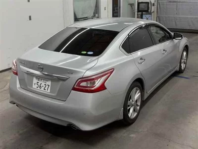 NISSAN TEANA 4