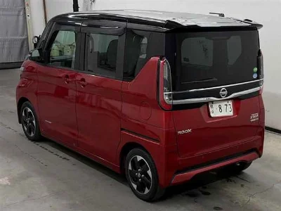NISSAN ROOX 2