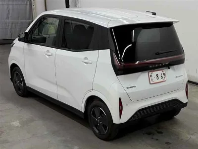 NISSAN SAKURA 2