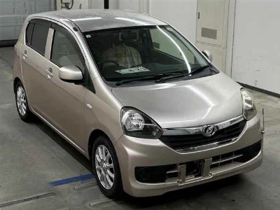 DAIHATSU MIRA E S 1