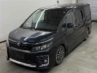 Цена авто Toyota Voxy с аукционов Японии, номер кузова ZRR85W, пробег 192 000, оценка 2