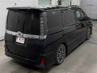 Цена авто Toyota Voxy с аукционов Японии, номер кузова ZRR85W, пробег 192 000, оценка 2