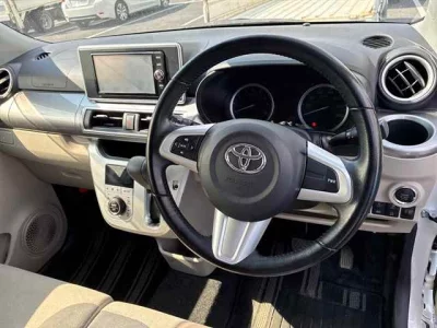 TOYOTA PIXIS JOY