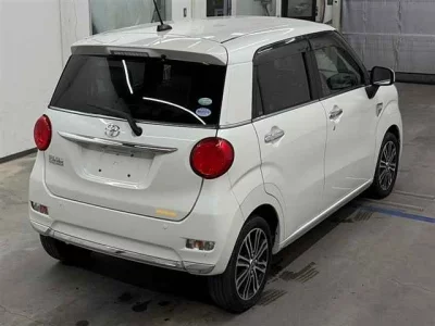 TOYOTA PIXIS JOY