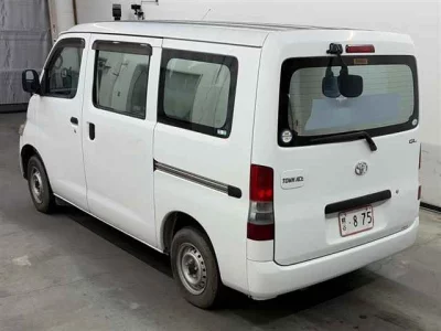 TOYOTA TOWN ACE VAN
