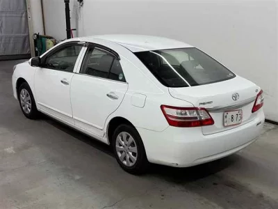 TOYOTA PREMIO
