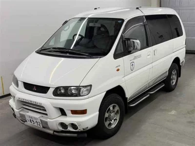 MITSUBISHI DELICA