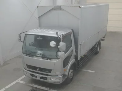 MITSUBISHI FUSO