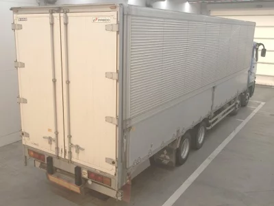 MITSUBISHI FUSO