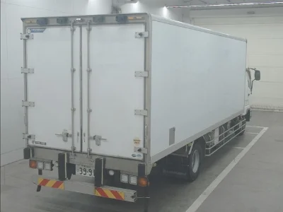 MITSUBISHI FUSO FIGHTER
