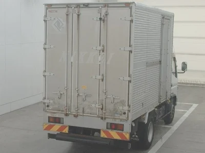 MITSUBISHI CANTER