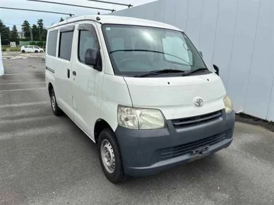 TOYOTA LITE ACE VAN