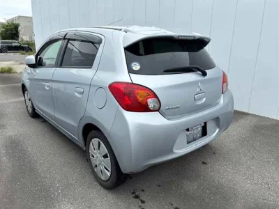MITSUBISHI MIRAGE