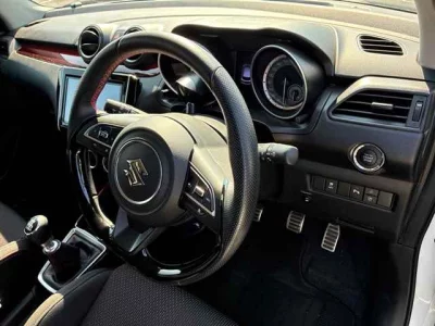 SUZUKI SWIFT SPORTS