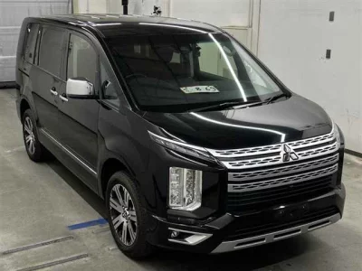 MITSUBISHI DELICA D5