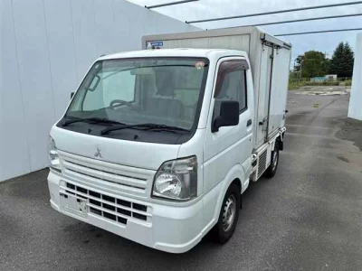 MITSUBISHI MINICAB TRUCK
