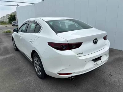 MAZDA MAZDA3