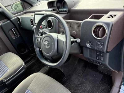 TOYOTA SPADE