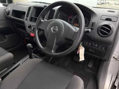 NISSAN NV150 AD