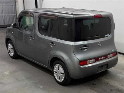 NISSAN CUBE